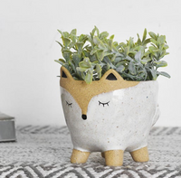 Tan Fox Planter